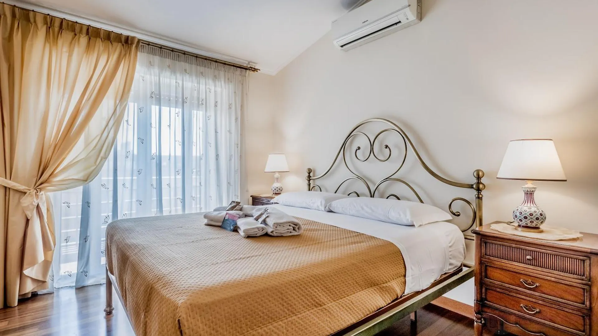 Ferienwohnung Tuscolana Sunset Rom Italien